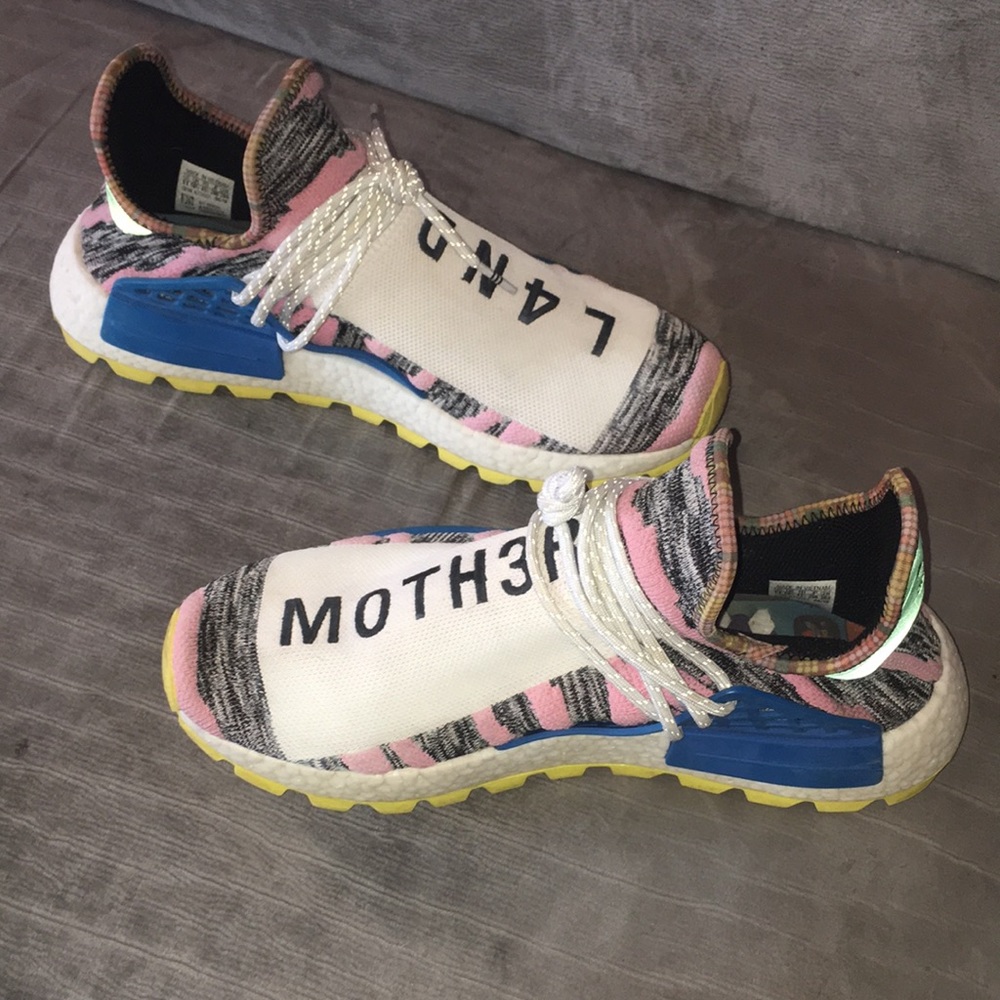 Adidas Human Race “Pharrell Williams” Mother Land